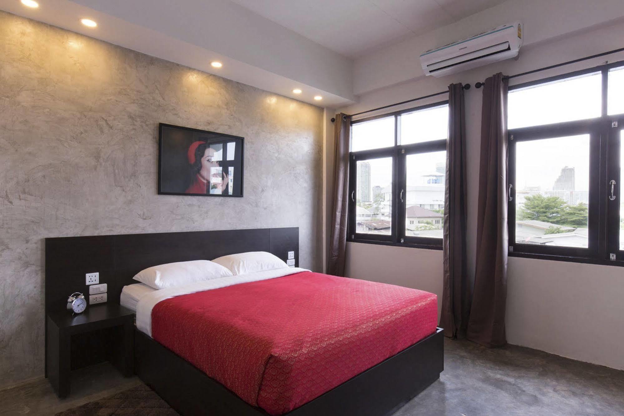 카마 방콕 부티크 비앤비 B&B 외부 사진